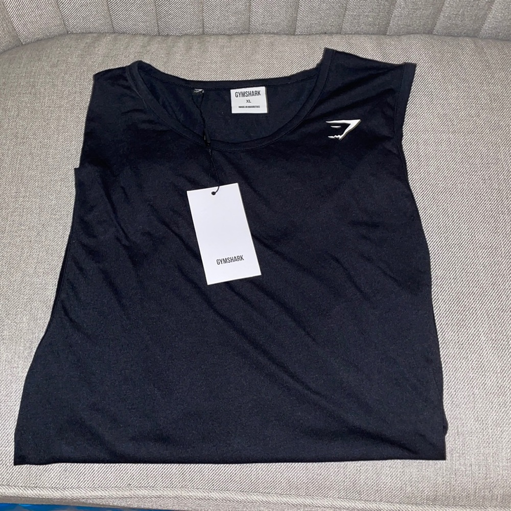 BRAND NEW GYMSHARK TRAINING DROP ARM TANK!!!